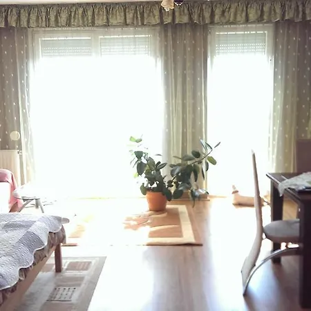 Apartment Fellbach Apartman Pecs